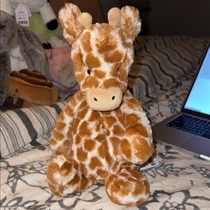 JellyCat bashful giraffe